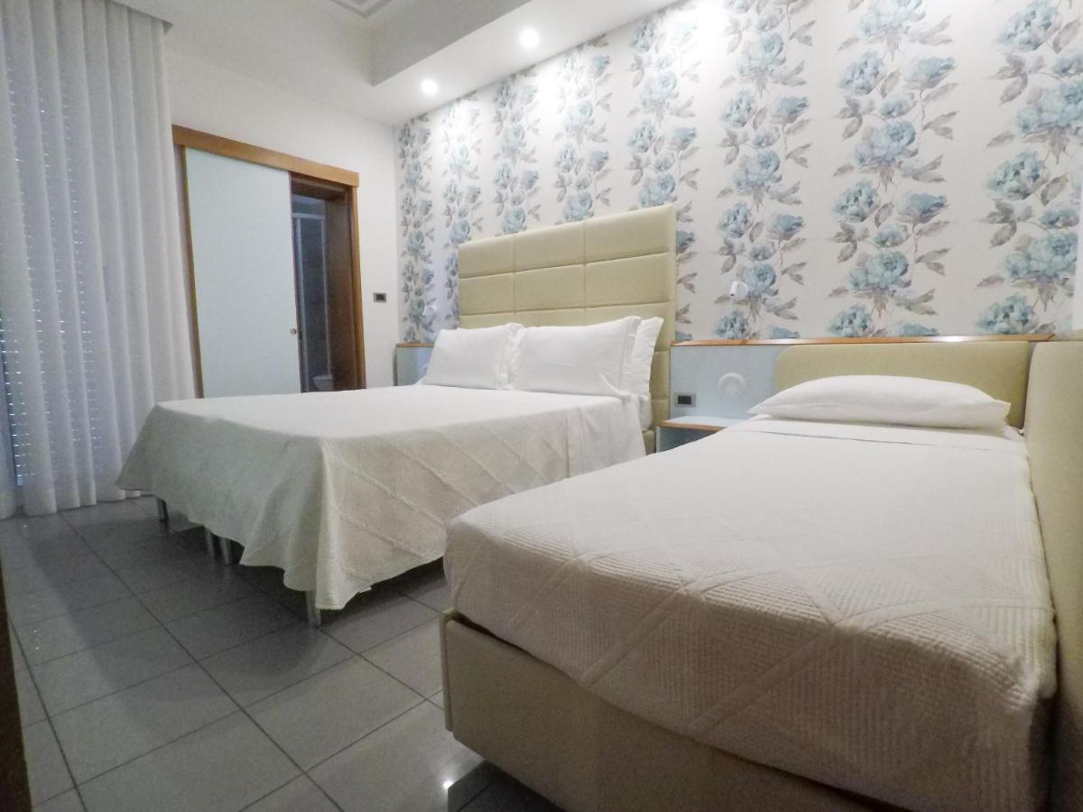Hotel Gaby Rimini Exterior photo